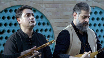 کلیپی بی‌گاە بە ئاوازدانان و ژه‌نیاریی فه‌رنوود ئیلهامی و به‌ دەنگی ئەبولفەزل دێهقان بڵاوکرایەوە