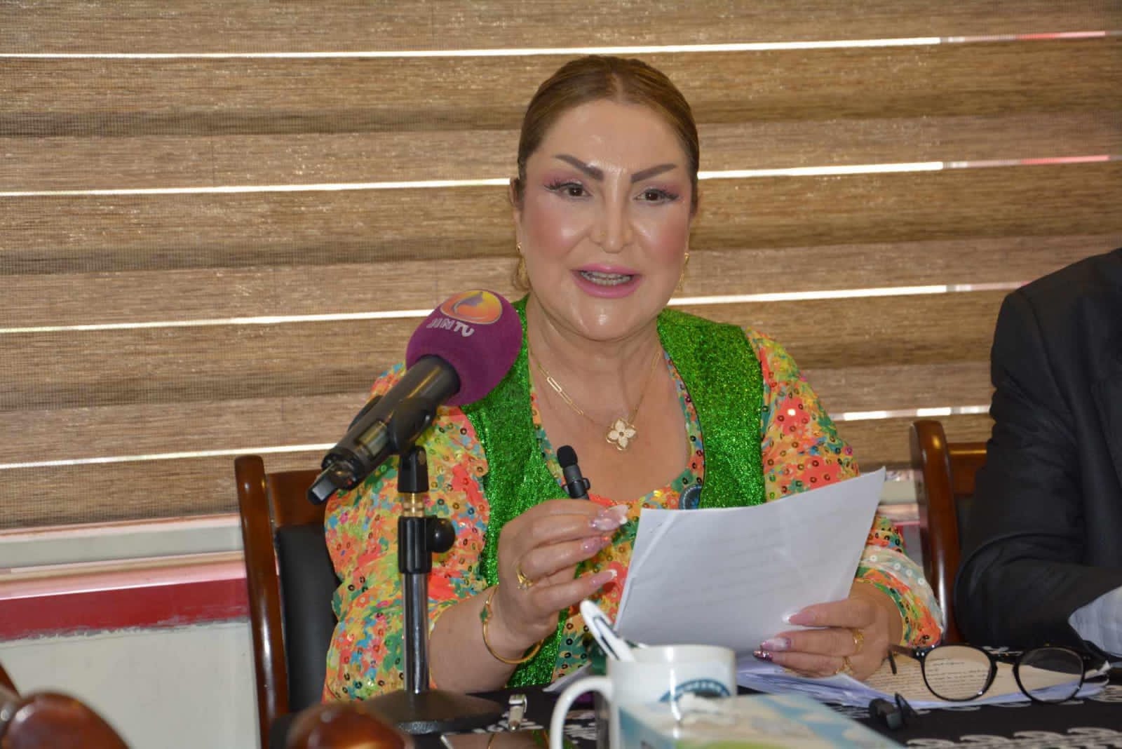 سڵاو دایکە گیان ... شیرین کافی